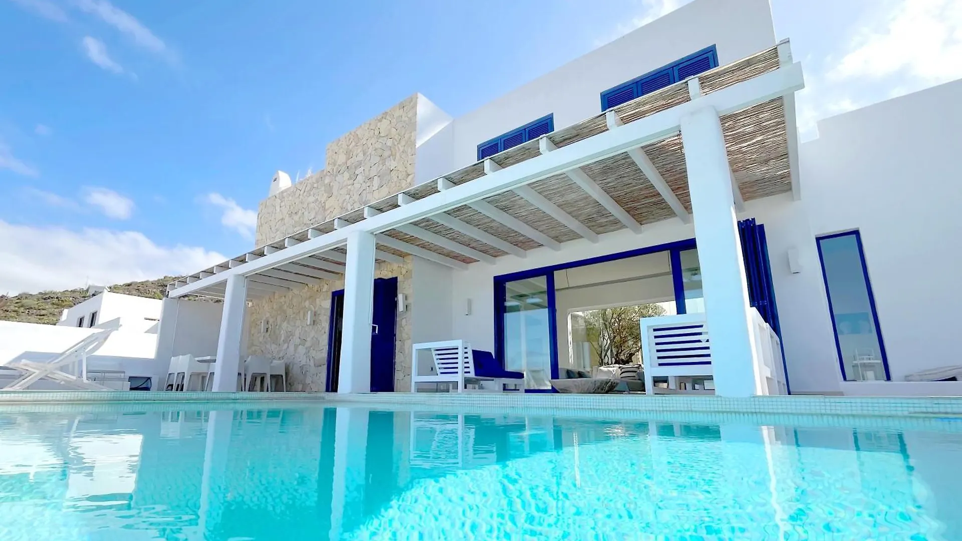 Villa Itaca Vista Mar Y Piscina Climatizada Costa Adeje